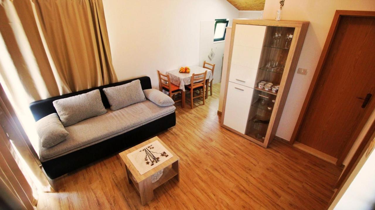 Holiday Home Jozo Omiš Dış mekan fotoğraf